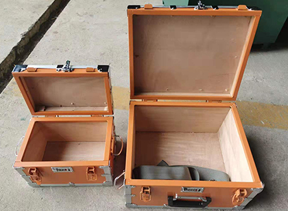 畜禽良种场雷管箱